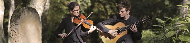 Musique sacrée pour mariage religieux, chœur d’église, performance classique, moment de recueillement intense